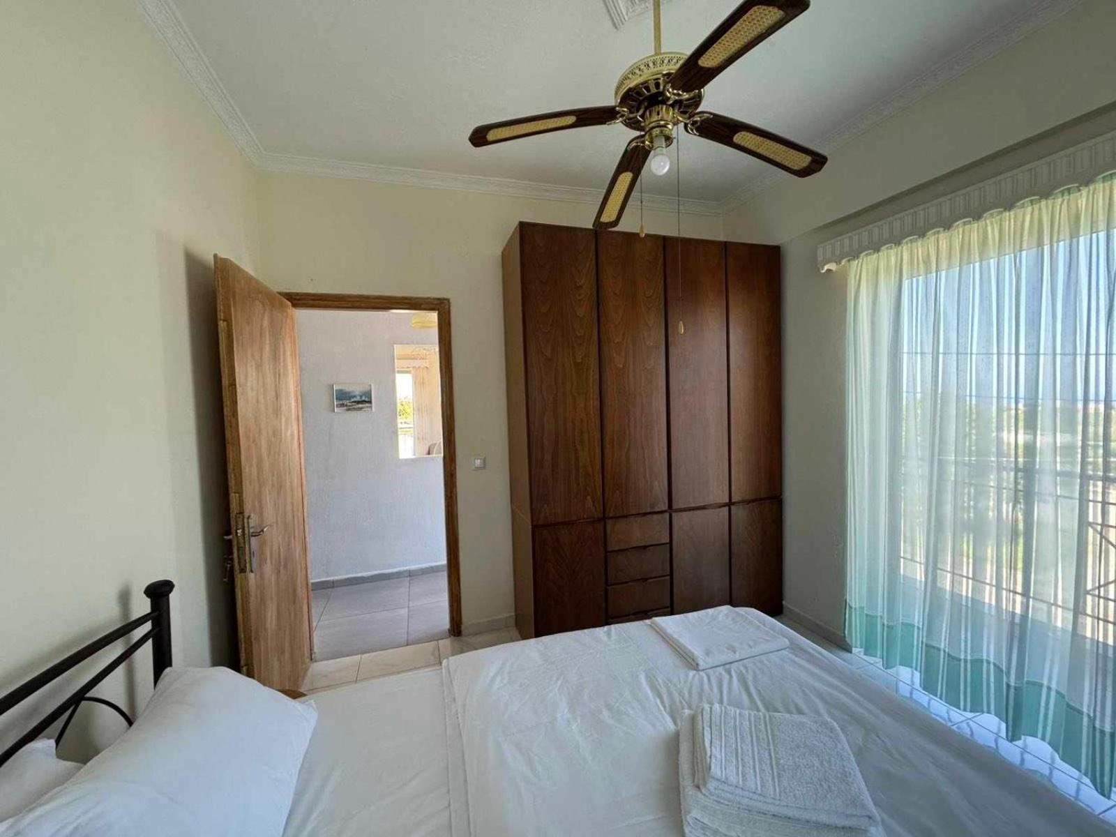 Santis Apartment อาเรโอโปลิส ภายนอก รูปภาพ
